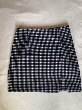 Wild Fable Checked Mini Skirt in Navy and White Size 4